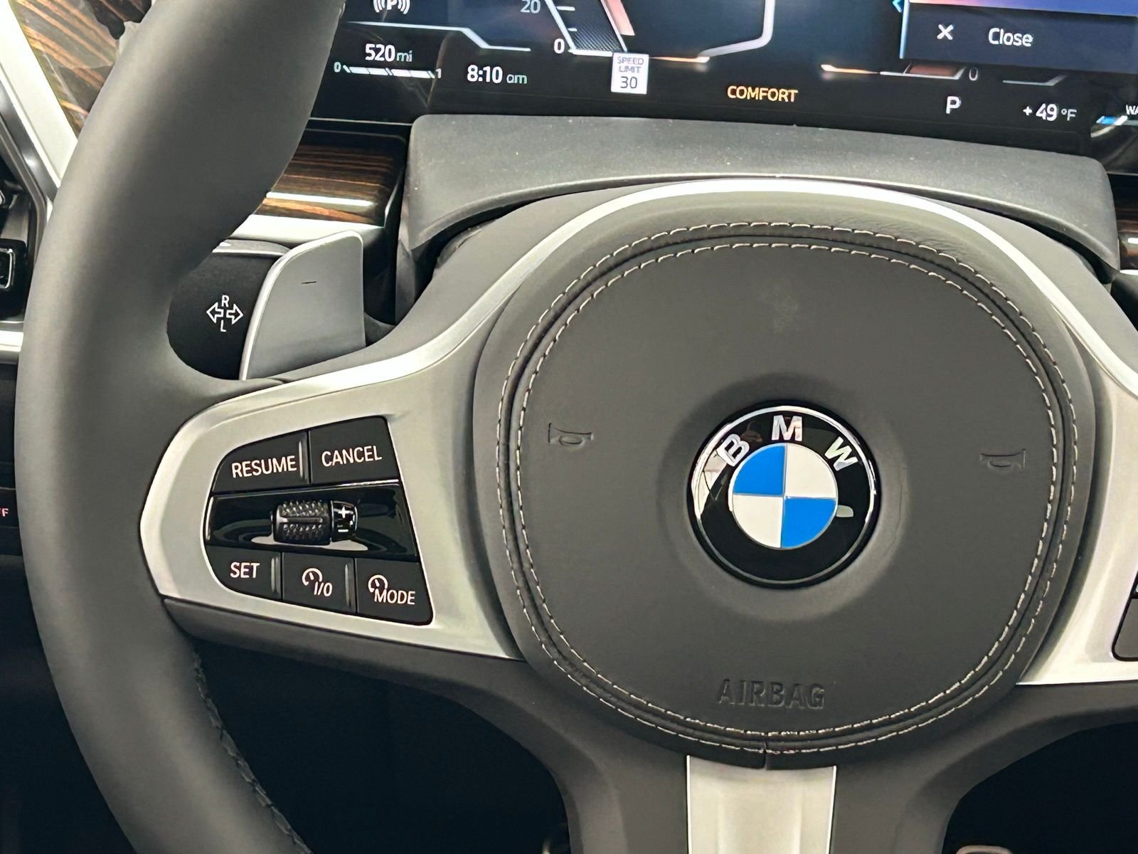 New 2026 Carbon Black Metallic BMW xDrive40i image 11