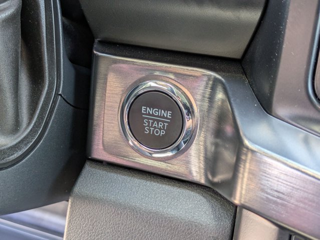 Certified Used 2025 Black Metallic Ford LARIAT image 53