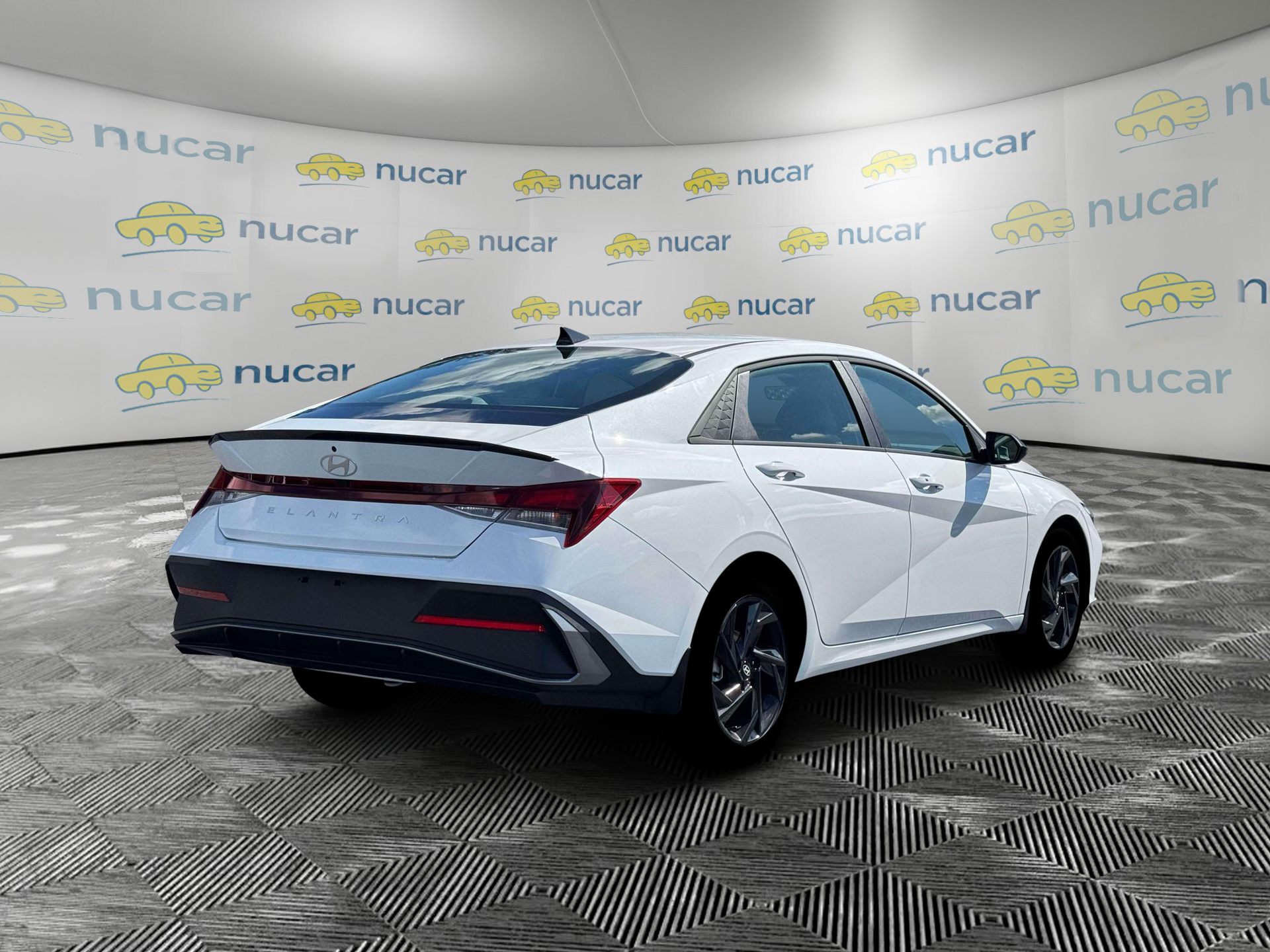2026 Hyundai Elantra — photo 7