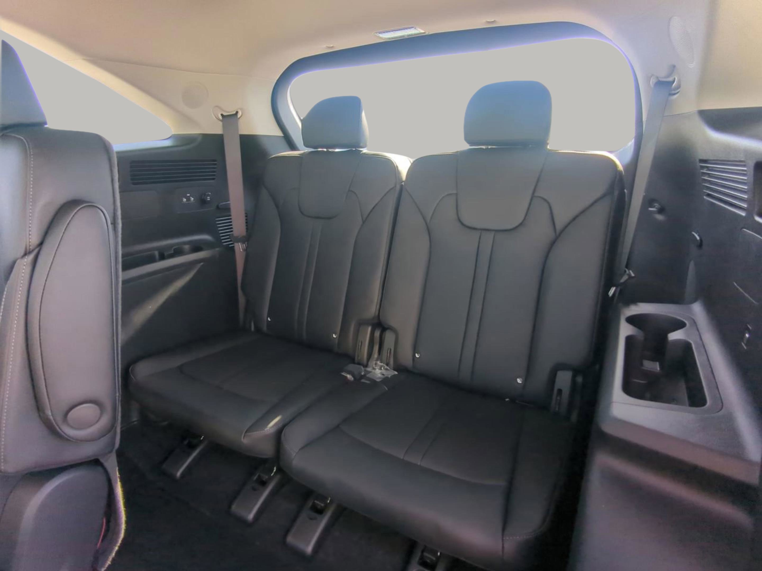 New 2026 Interstellar Gray Kia EX image 16