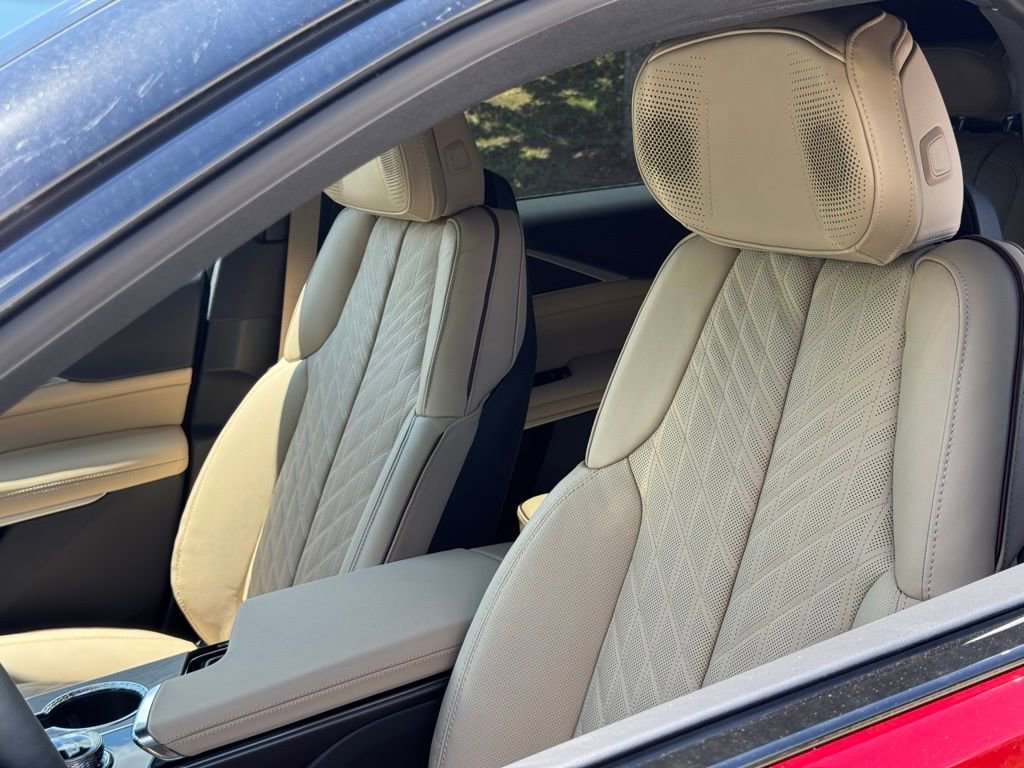 2025 Cadillac LYRIQ Sport 3 - Photo 16