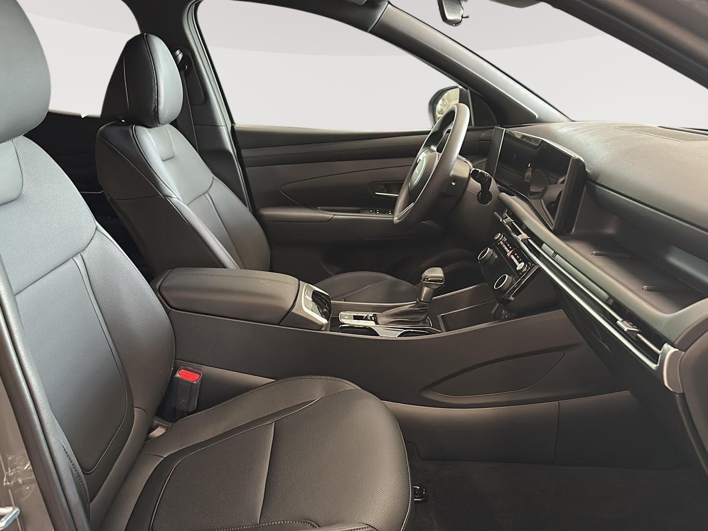 New 2026 Hampton Gray Hyundai SEL AWD image 13
