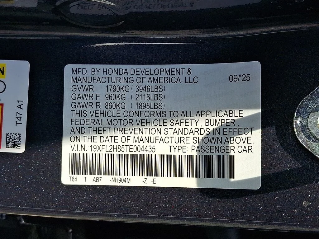 2026 Honda Civic Hatchback Sport - Photo 24