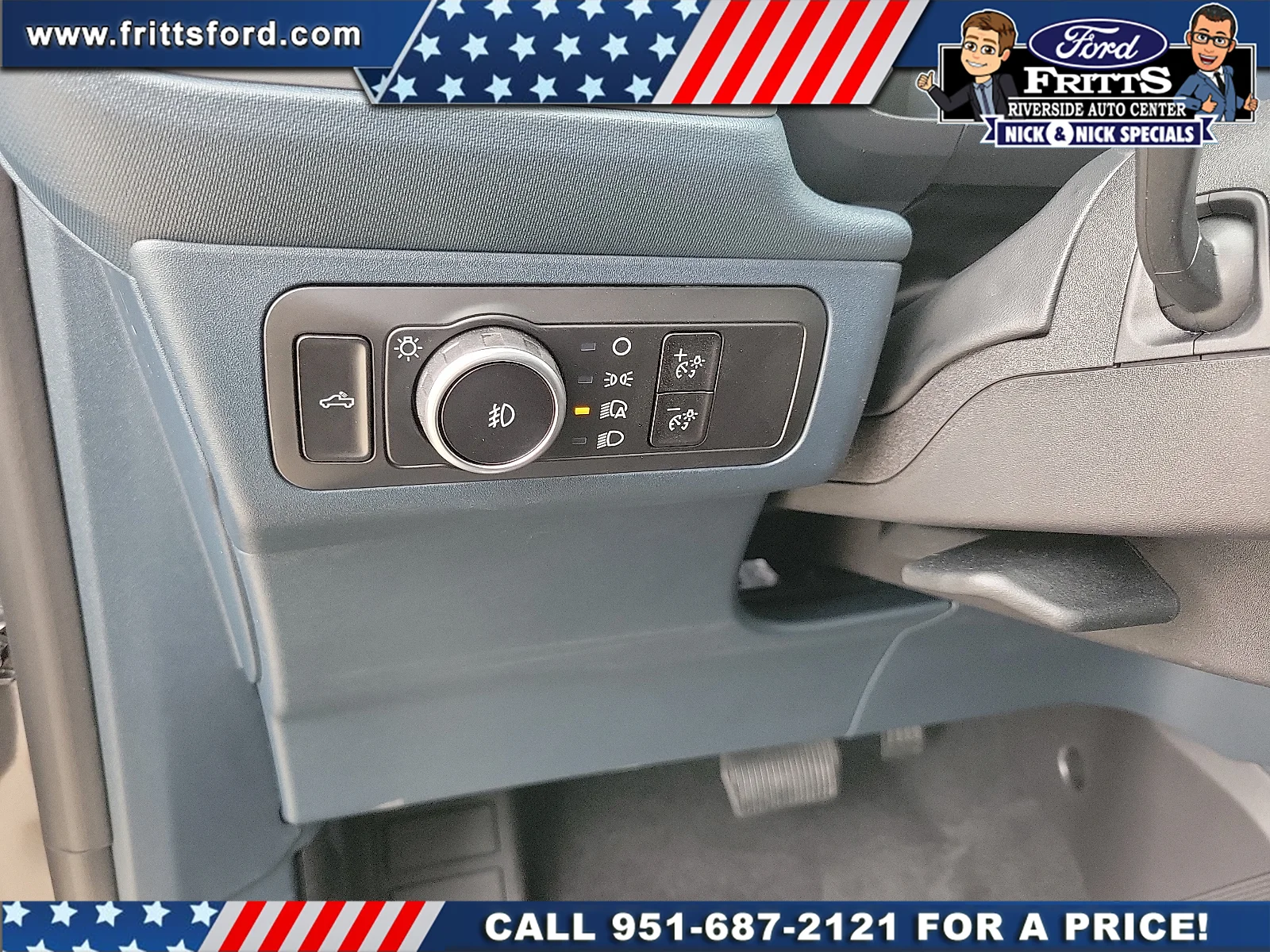 New 2025 Carbonized Gray Metallic Ford Lobo™ image 13
