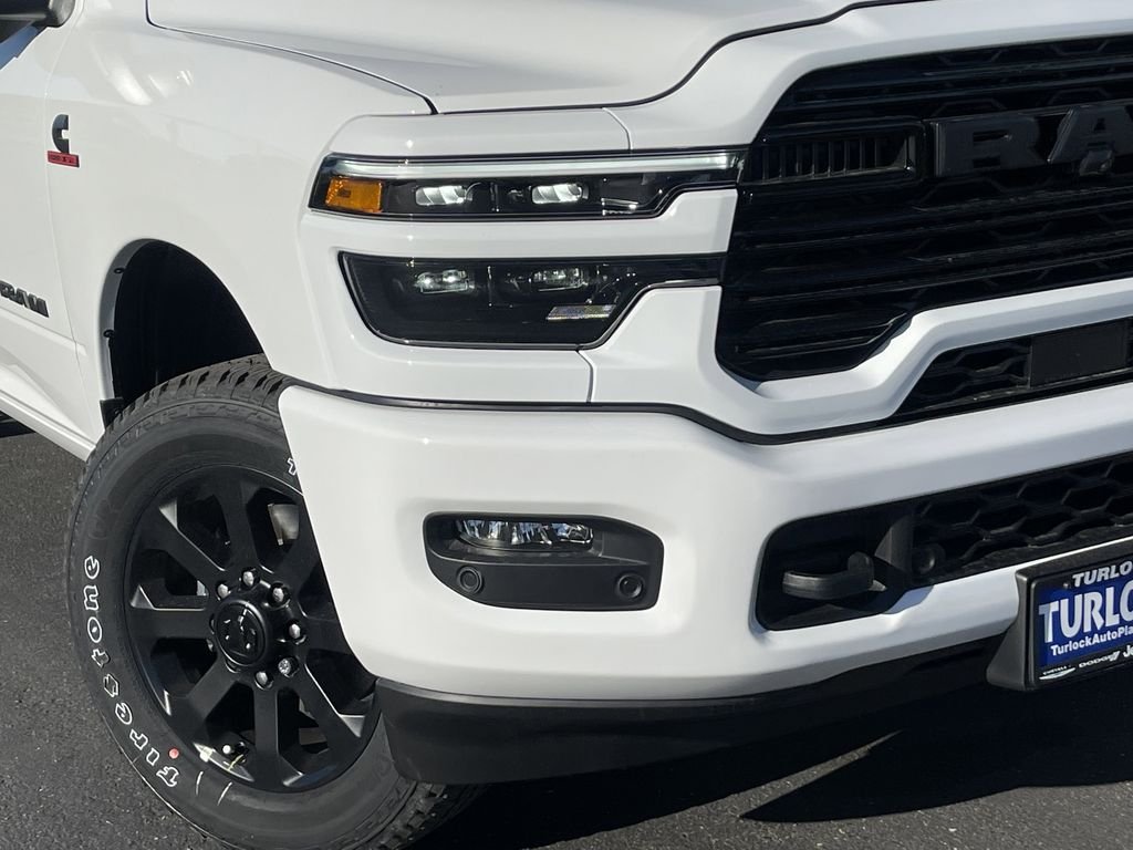 New 2026 Bright White Clear-Coat Exterior Paint RAM Laramie image 2