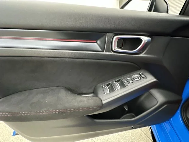Used 2025 Blue Honda  image 20