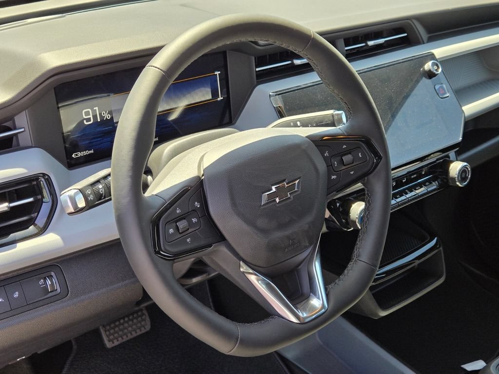 2027 Chevrolet Bolt LT - Photo 10