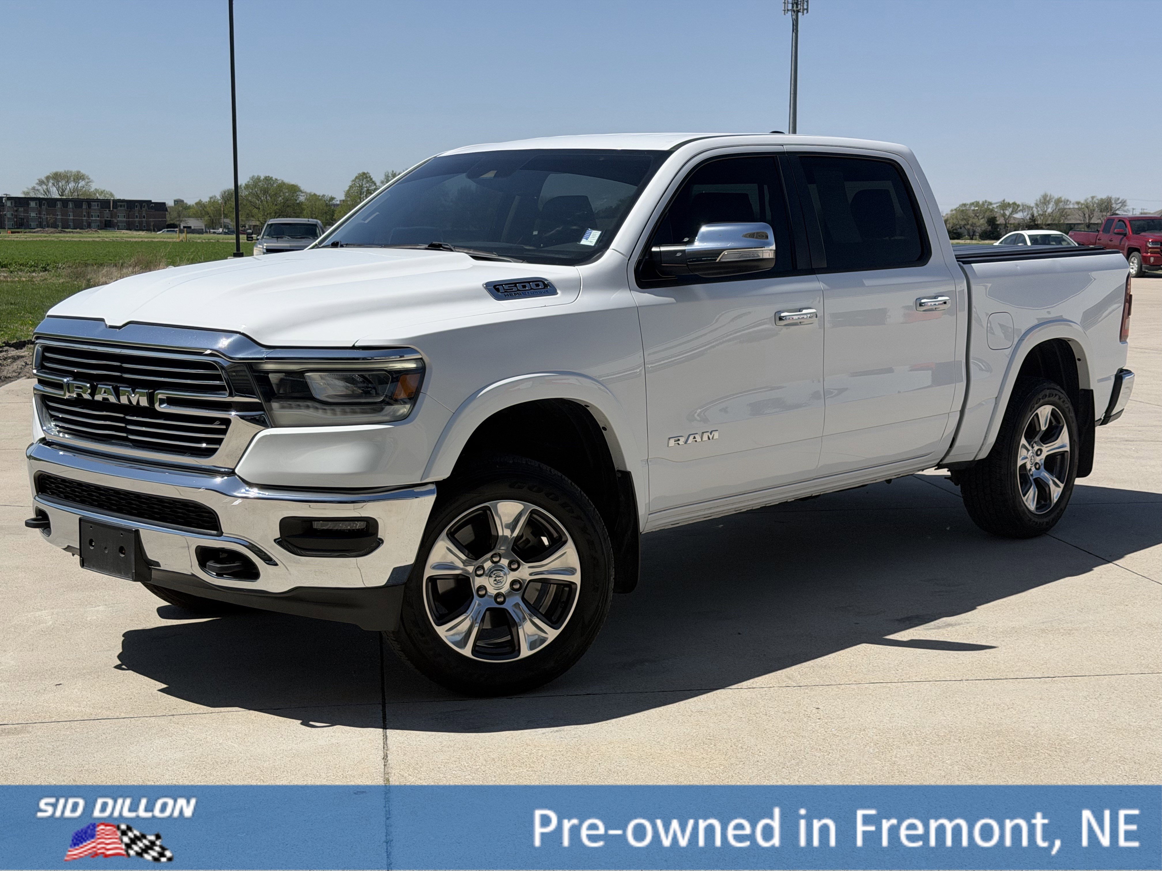 2021 RAM 1500 Laramie 4x4 Crew Cab 5'7's photo