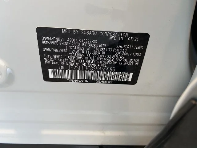 Used 2025 Crystal White Pearl Subaru Premium image 34