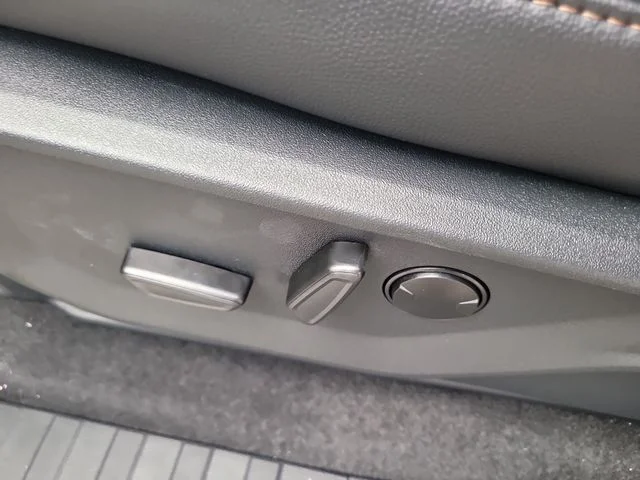 New 2026 Avalanche Ford Lariat image 20