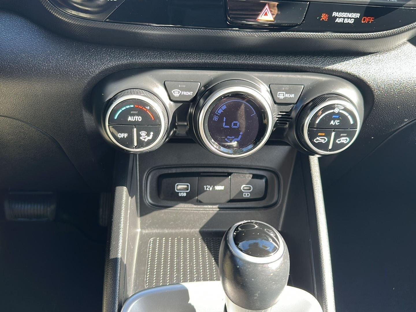 Photo 33