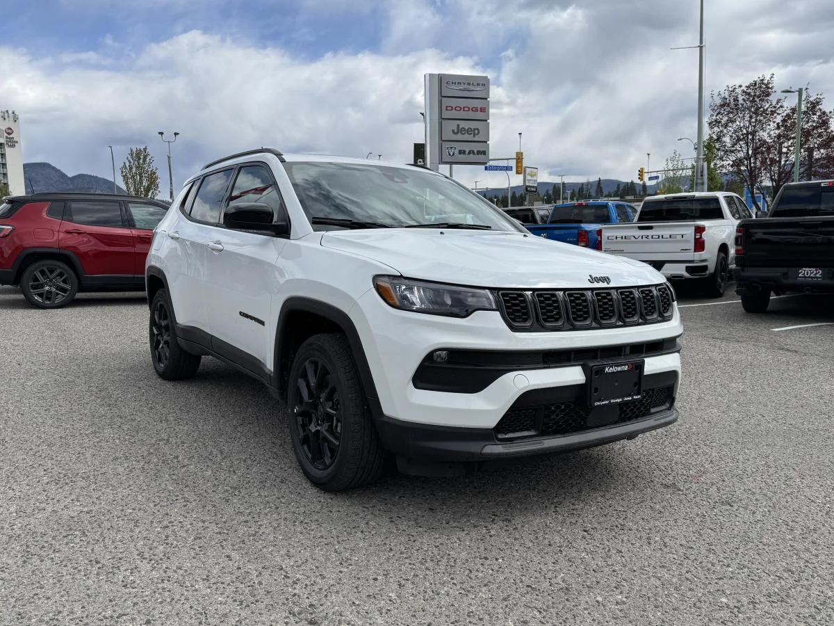New 2026 White Jeep North image 3