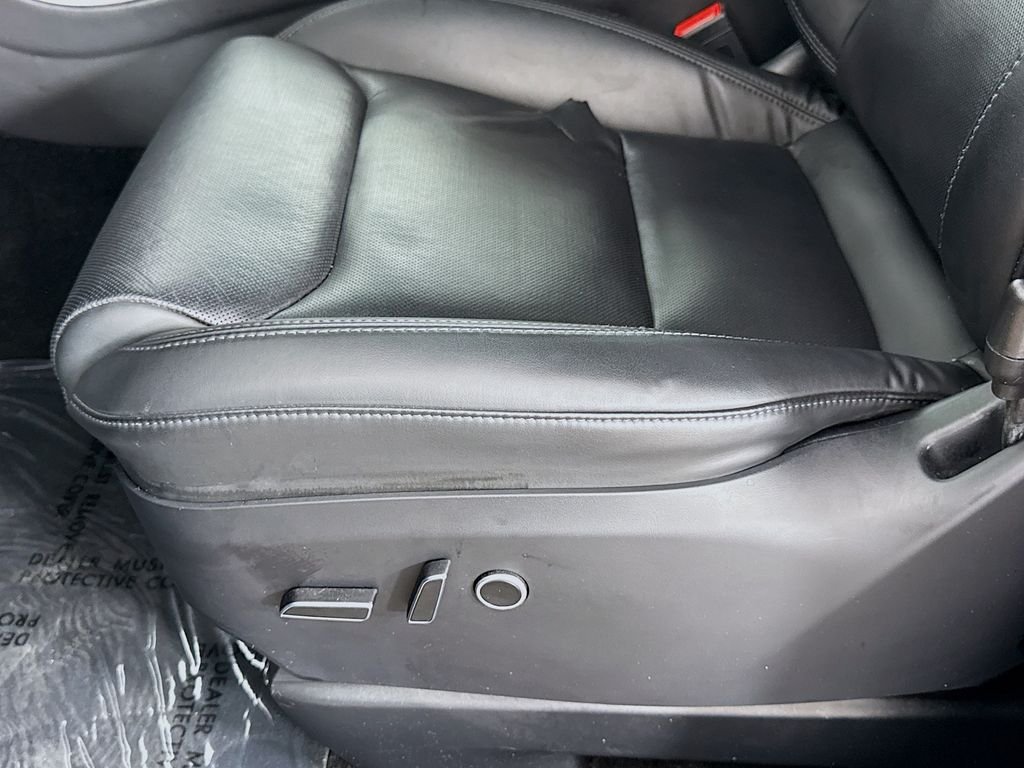 Used 2023 Black Tesla Standard Range image 19