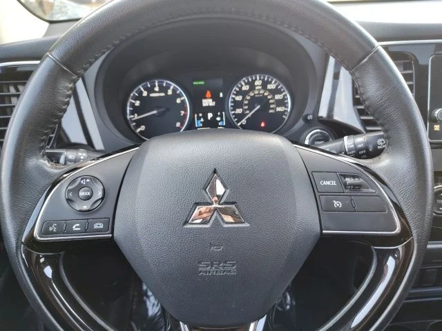 Used 2017 Black Mitsubishi SE image 14