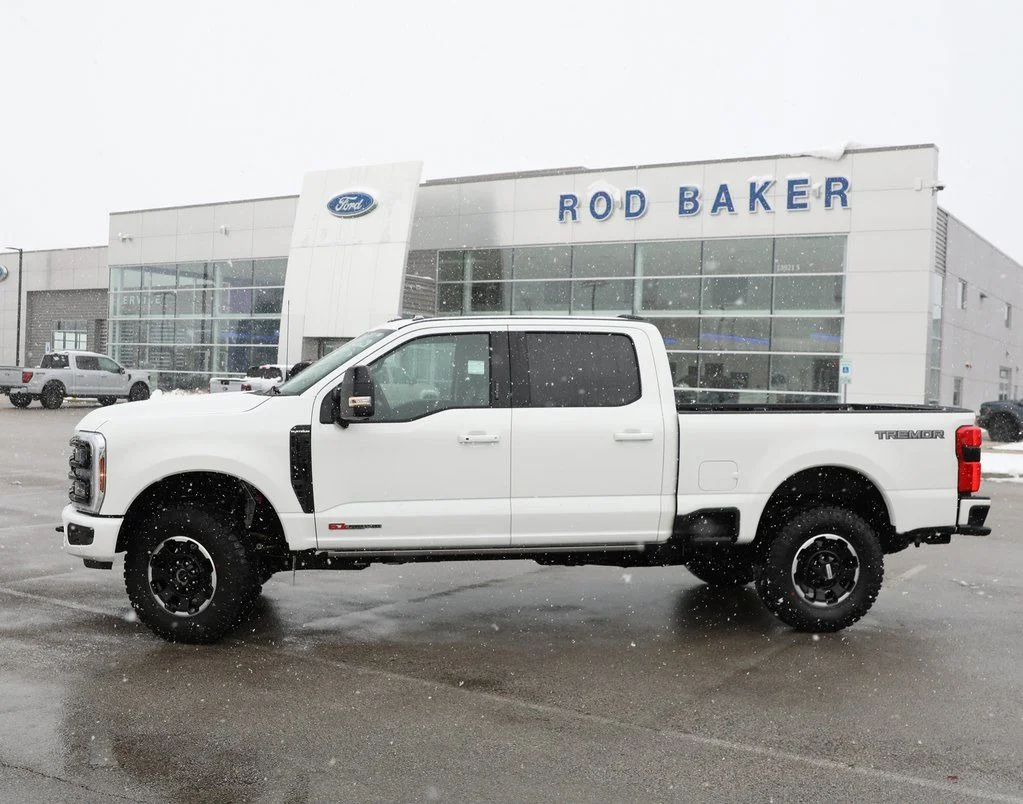 2026 Ford F-250 Platinum 4x4 Crew Cab 8' Box's photo