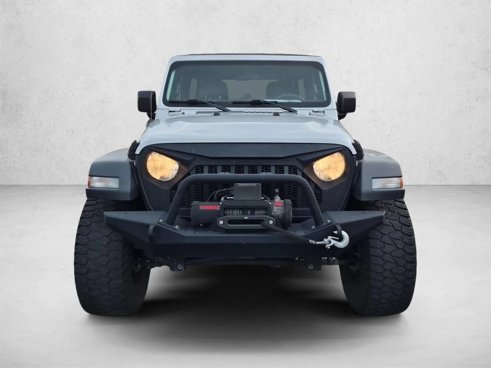 Used 2018 Bright White Clearcoat Jeep Sport S image 2