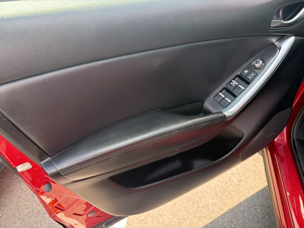 Used 2016 Soul Red Metallic Mazda Grand Touring image 5