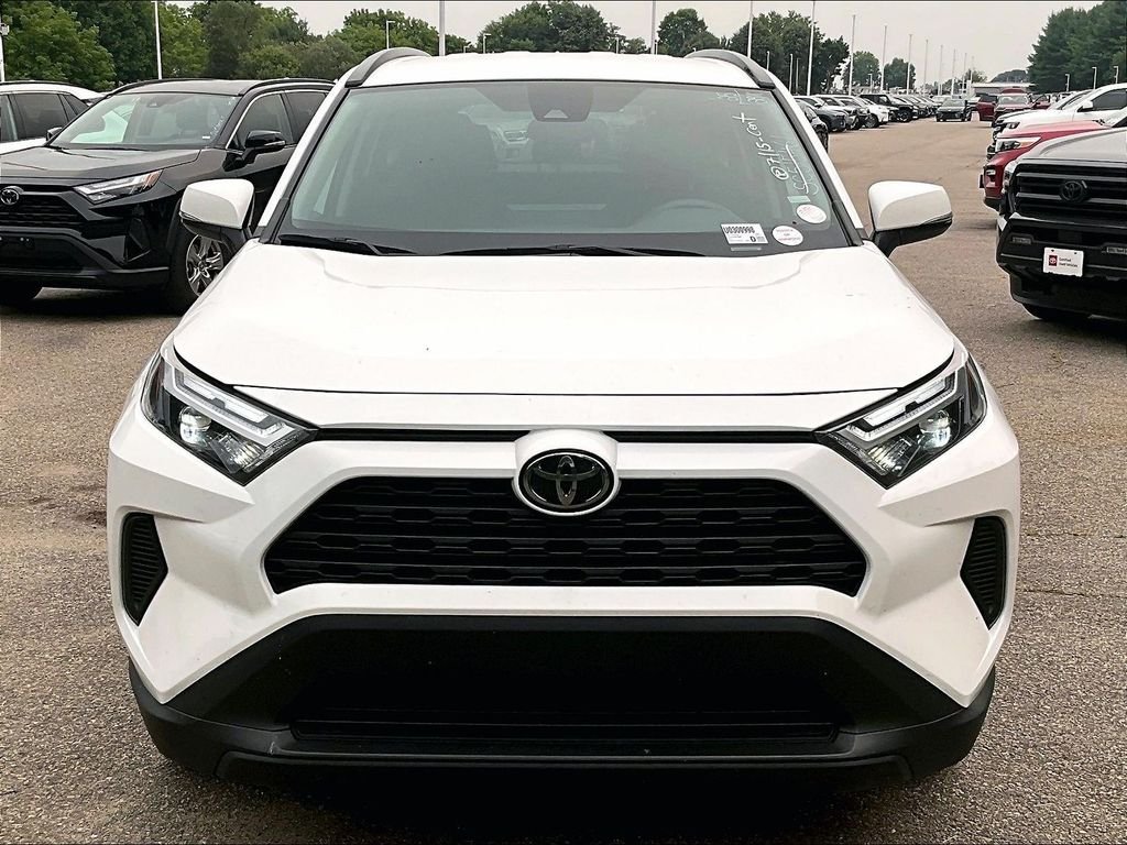Used 2025 White Toyota XLE image 2