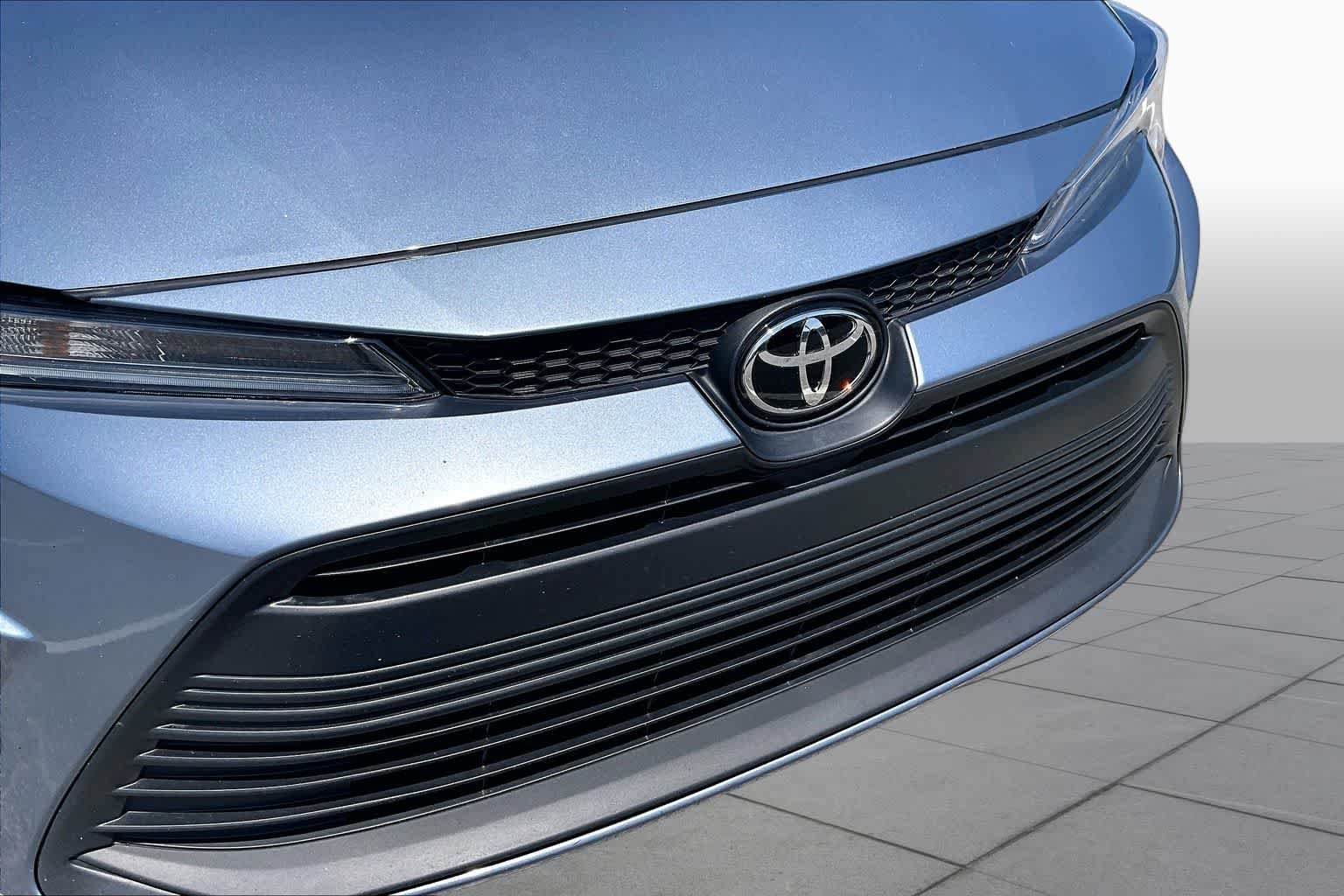 Used 2024 Celestite Toyota LE image 30