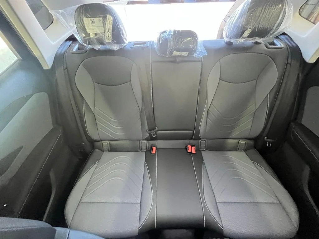 2026 Volkswagen Tiguan SE - Photo 24