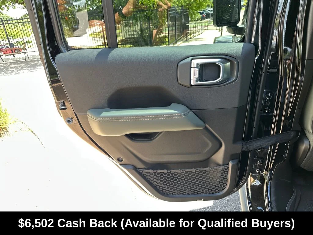 New 2026 Black Clearcoat Jeep Mojave X image 31