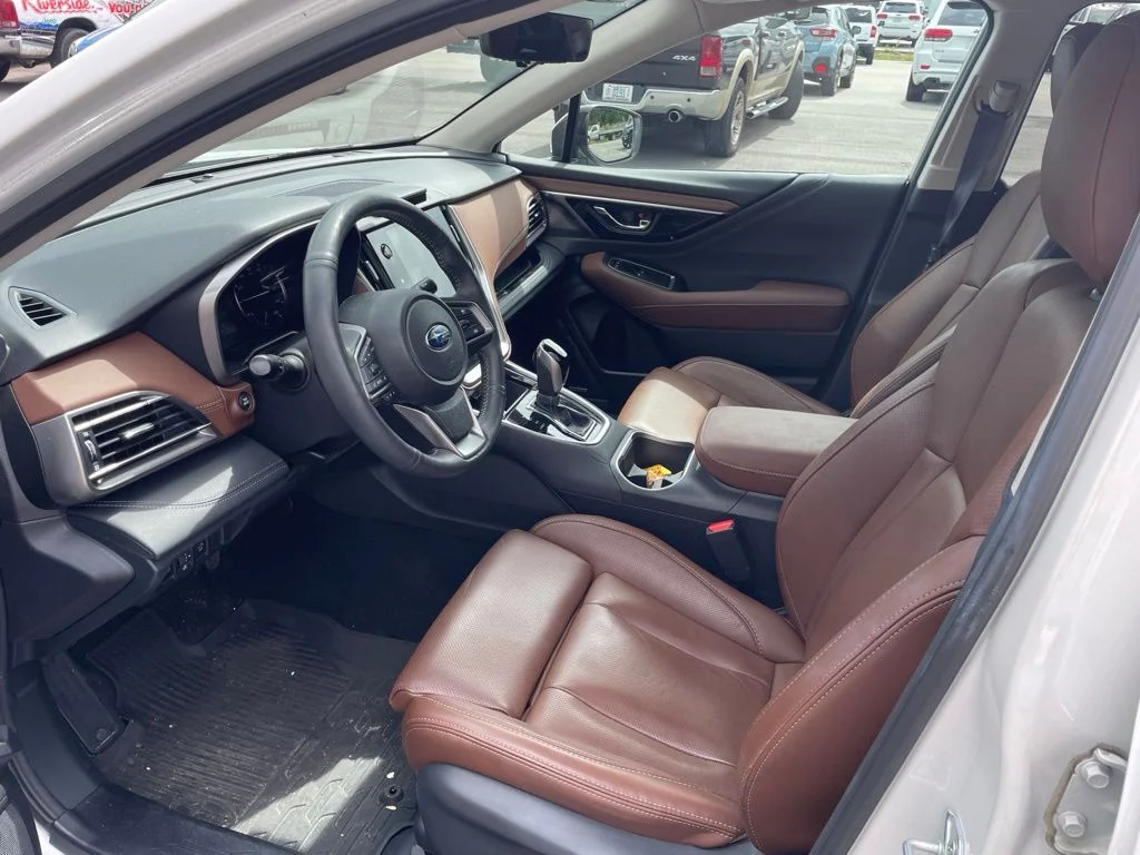 Used 2025 White Subaru Touring XT image 5