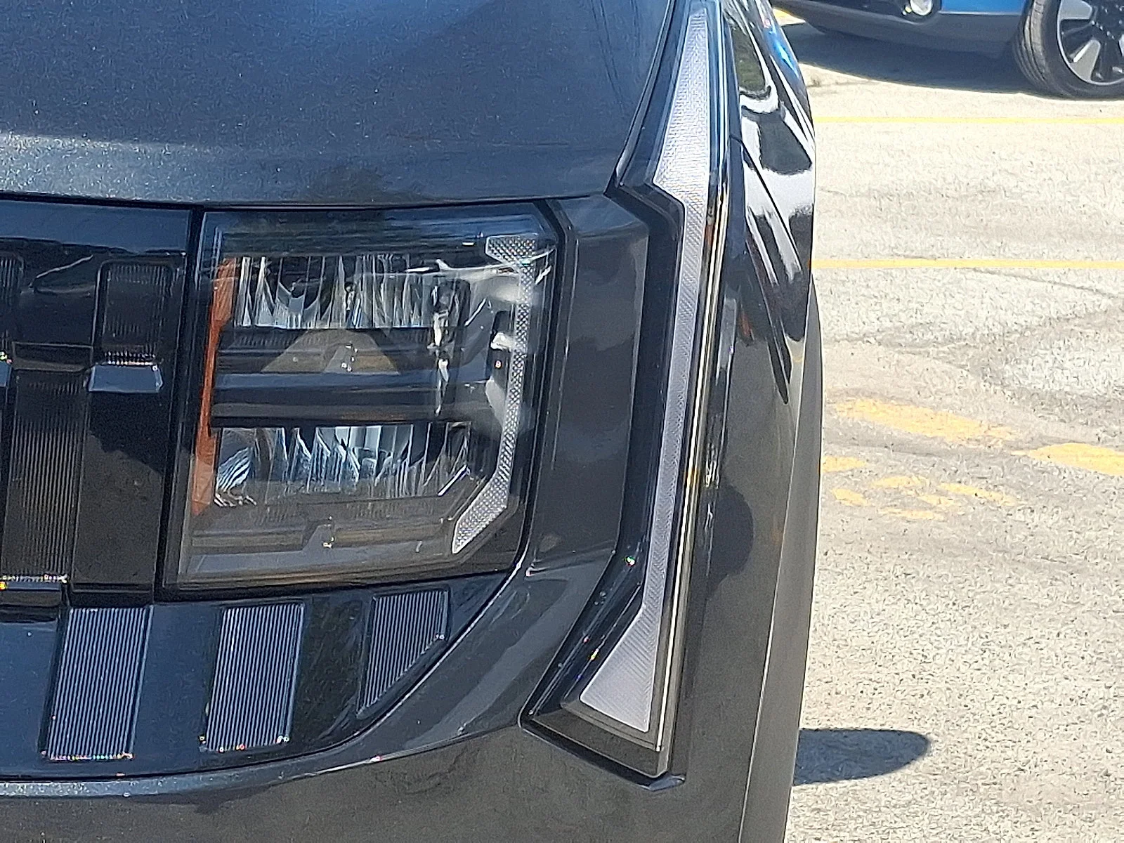 New 2027 Gray Kia S image 9