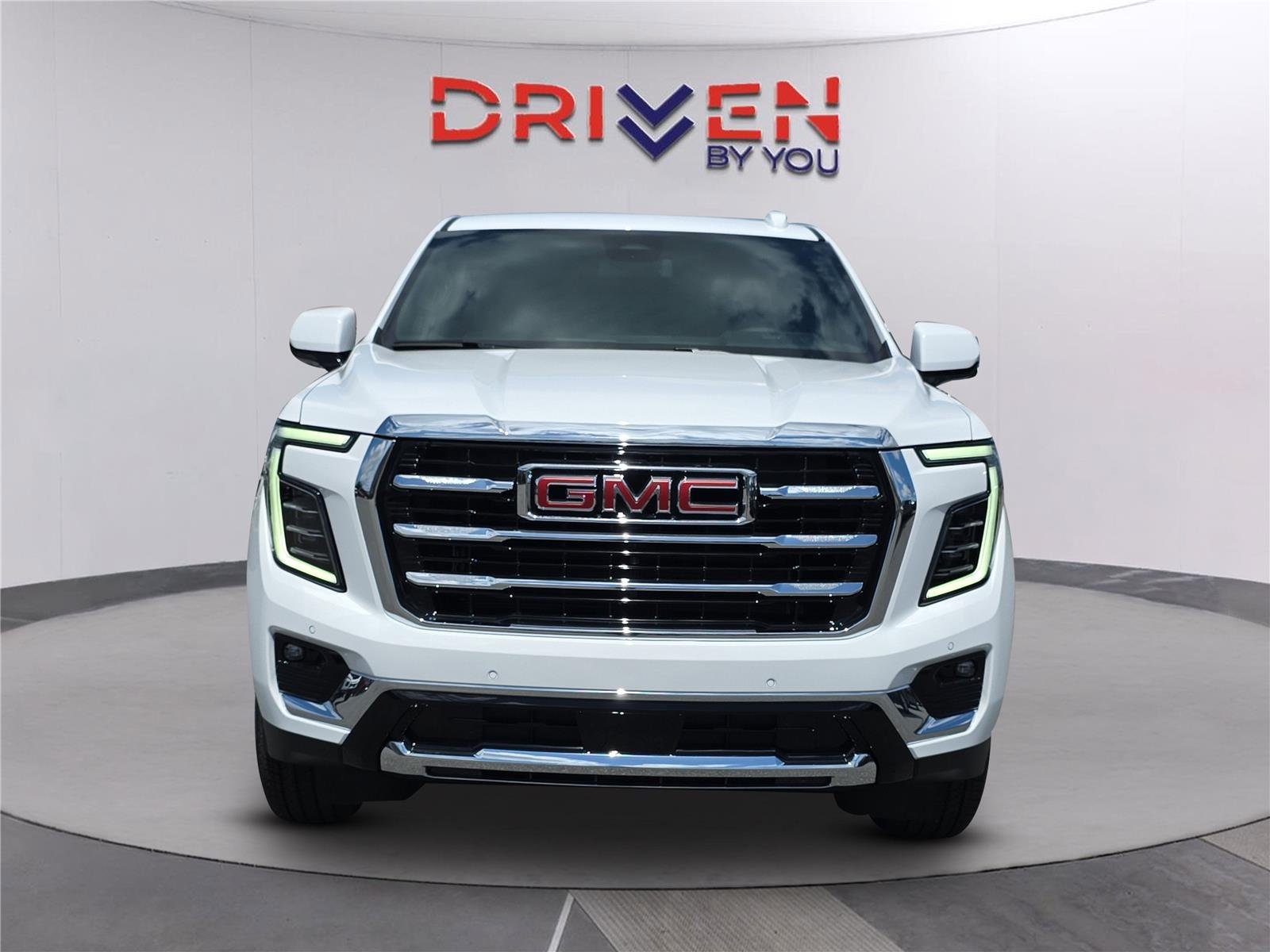 New 2026 Summit White GMC Elevation image 9