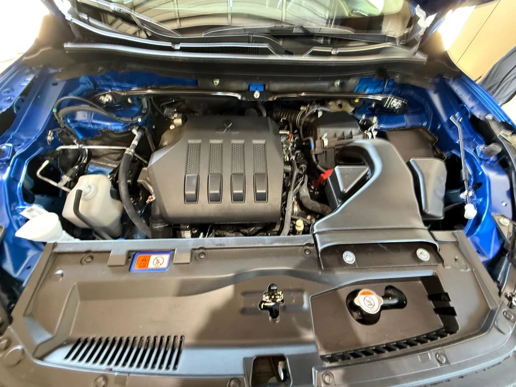 Used 2026  Mitsubishi SE image 20