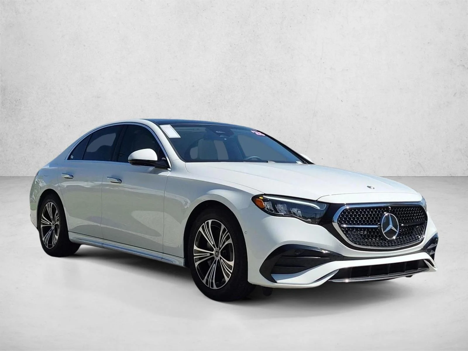 Used 2026 Polar White Mercedes-Benz E 350 image 3