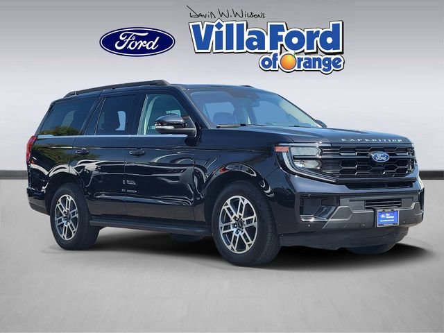 2025 Ford Expedition Active 4x4's photo