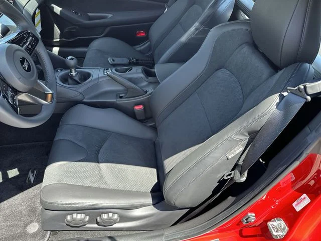 New 2026 Solid Red / Super Black Two-tone Nissan Performance image 15
