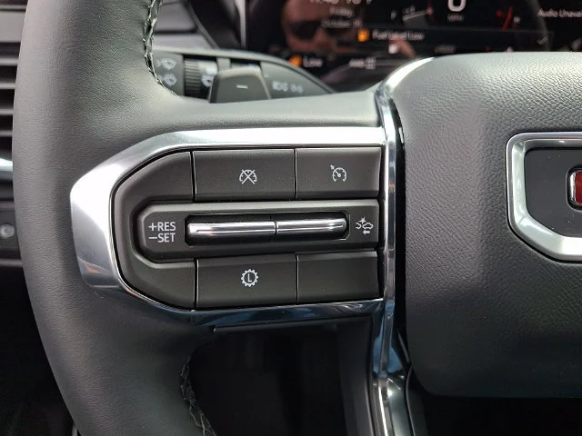 New 2027 Sterling Metallic GMC Elevation image 17