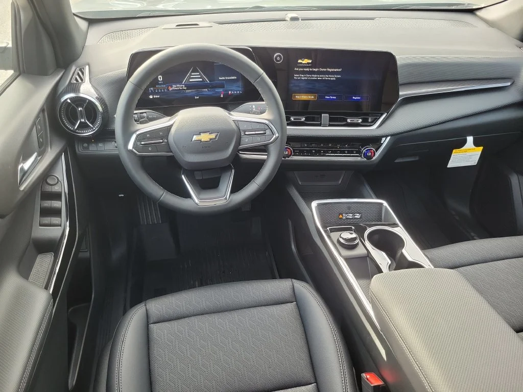 New 2027 Sterling Gray Metallic Chevrolet LT image 24