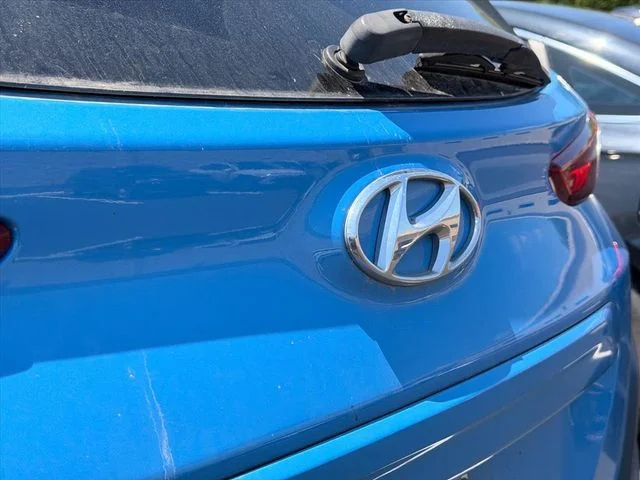 Used 2019 Blue Hyundai SEL image 14
