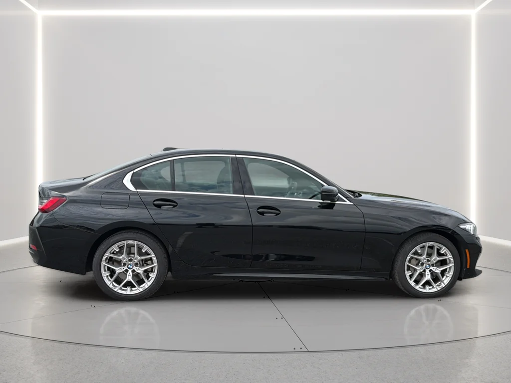 Used 2025 Black BMW 330i image 17