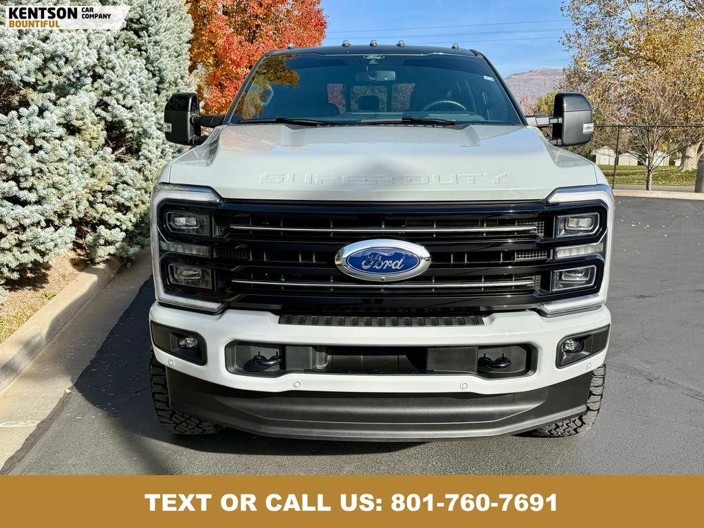 2025 Ford F-250 photo 2