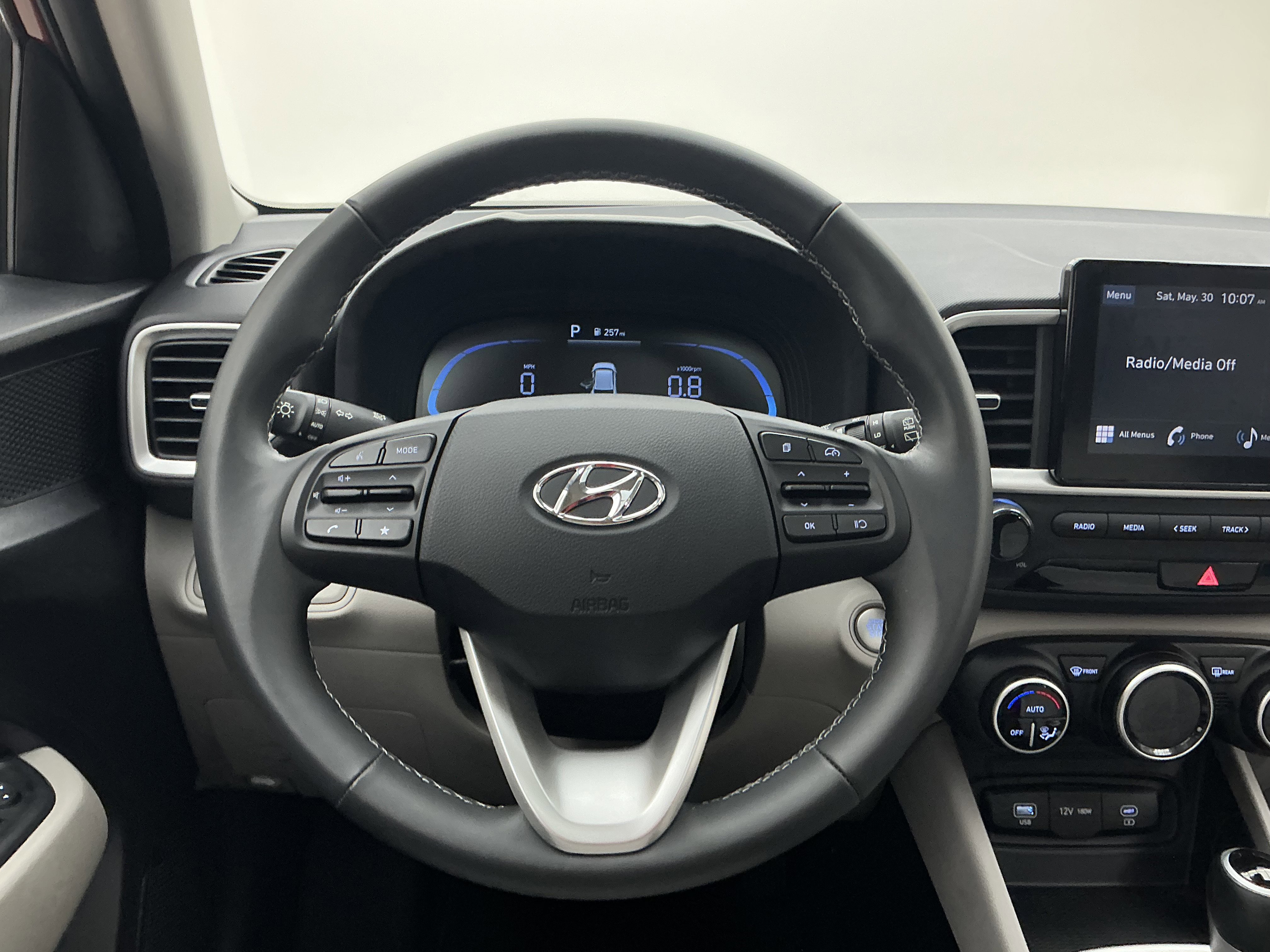 2025 Hyundai Venue SEL - Photo 21