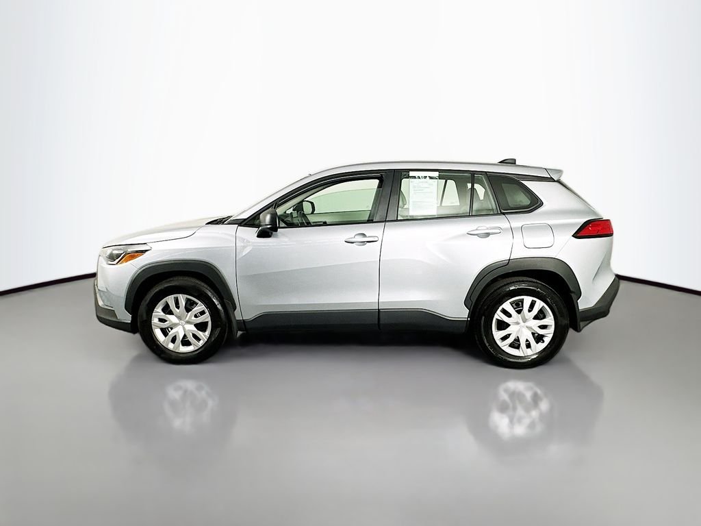 Used 2025 Silver Toyota L image 5
