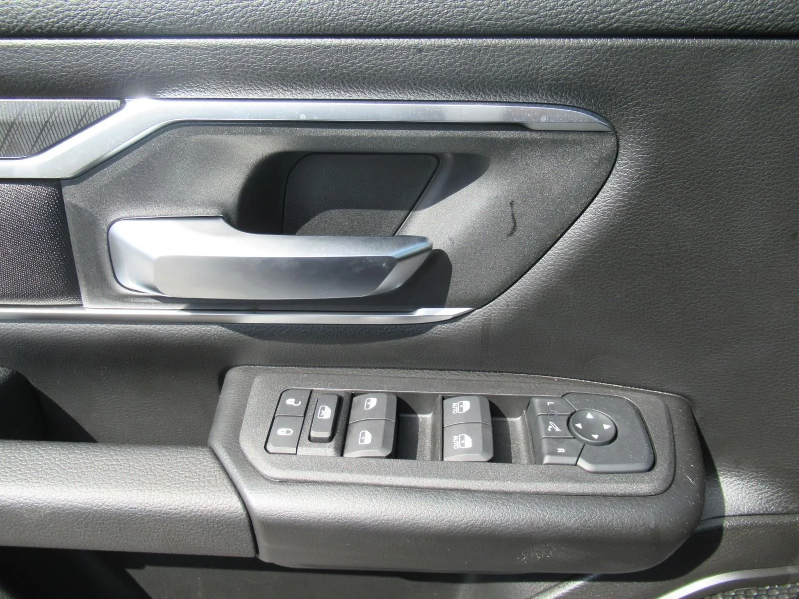 2026 RAM 1500 Big Horn/Lone Star - Photo 22