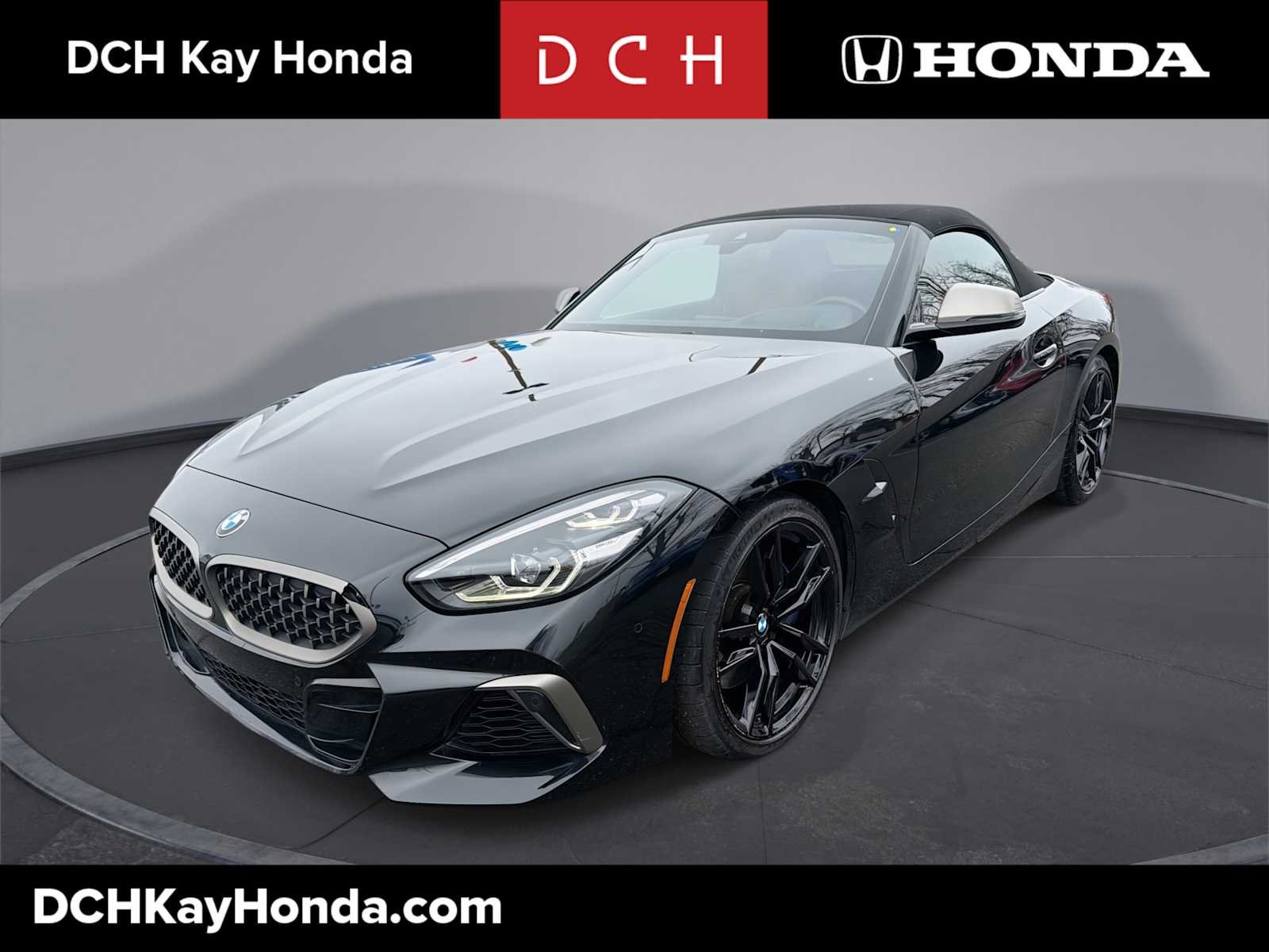 2022 BMW Z4 M40i's photo