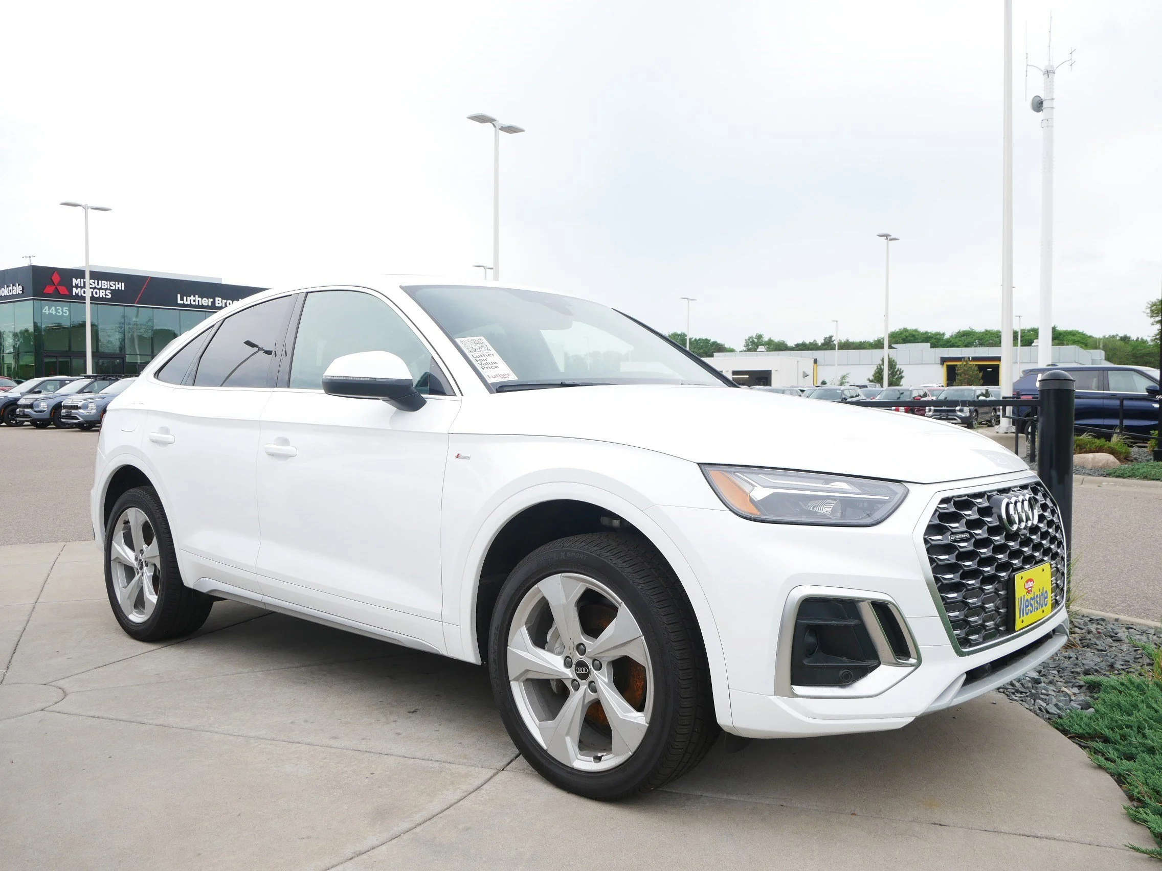 2025 Audi Q5 Sportback 45 Premium quattro's photo