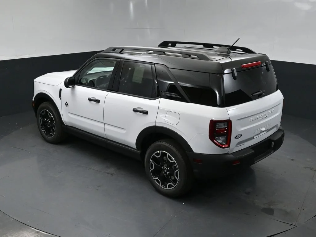 New 2026 Oxford White Ford Outer Banks® image 36