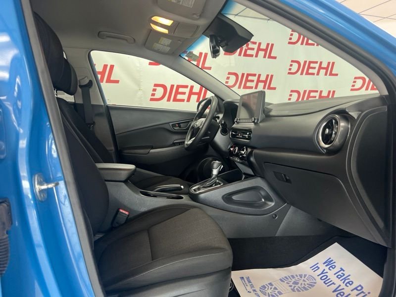Certified Used 2022 Blue Hyundai SEL image 12