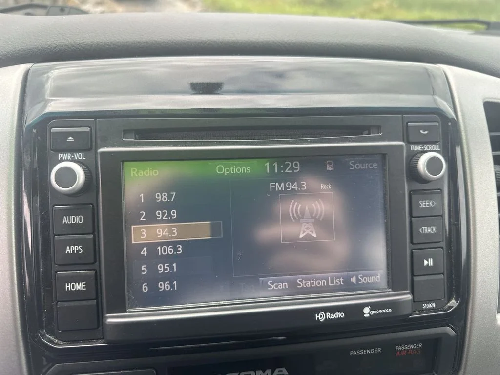 Used 2015 Gray Toyota Base image 23