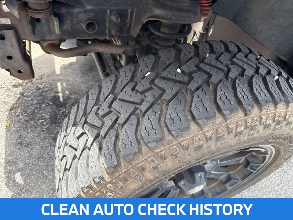 Used 2010 Gray Jeep Unlimited Sport image 2
