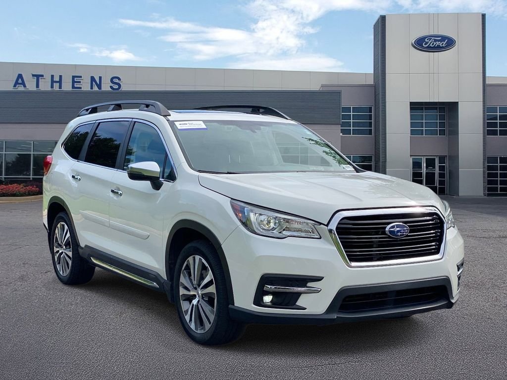 2021 Subaru Ascent Touring's photo