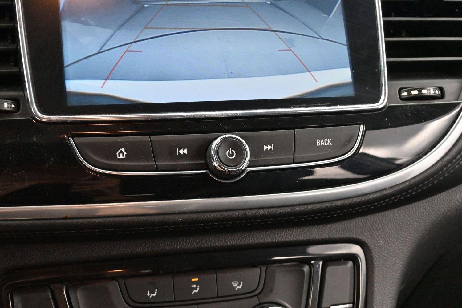 Used 2021 Summit White Buick Preferred image 20