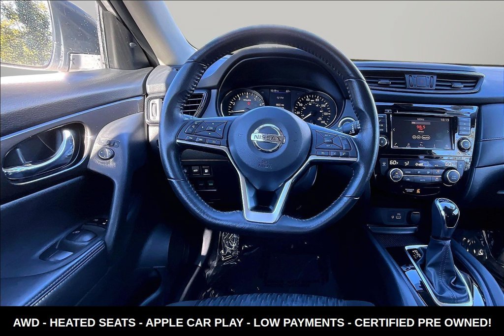 Used 2019 White Nissan SV image 8