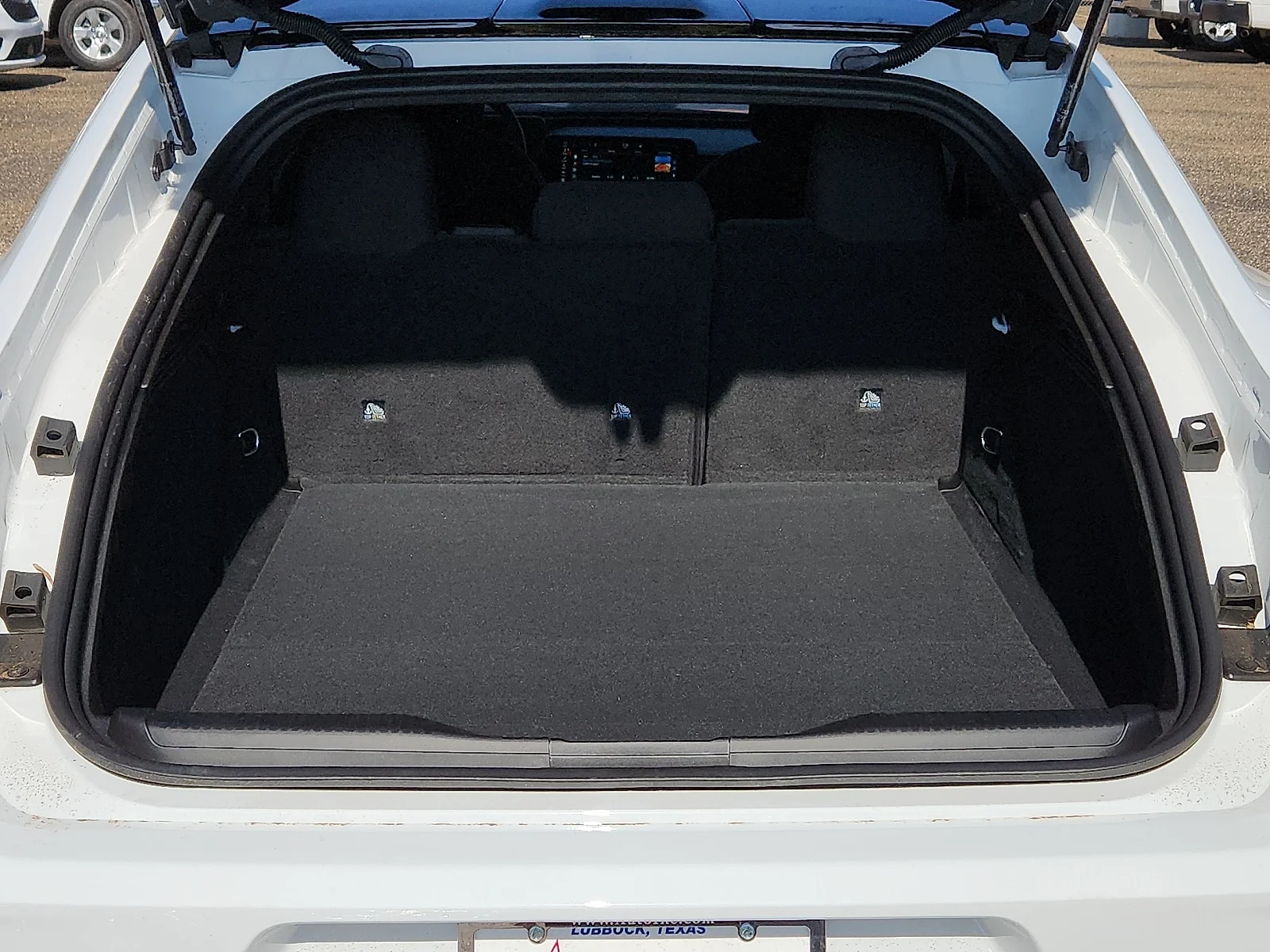 New 2026 PW7 White Knuck Dodge R/T 4-DOOR AWD image 9
